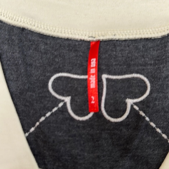 Alp-n-Rock SNOWFLAKE Vneck - Black - Picture 10 of 15